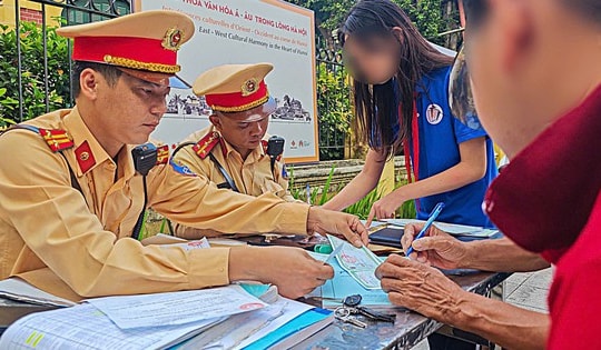 Hơn 3.100 học sinh Hà Nội vi phạm giao thông, nhiều trường học bị nêu tên