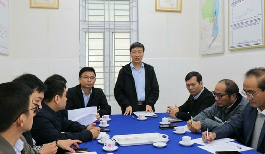 Viện Vệ sinh dịch tễ Trung ương kiểm tra, giám sát phòng chống dịch bệnh sau lũ lụt tại Huế