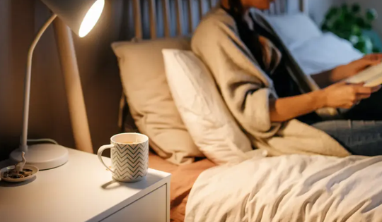 Thuốc nào giúp cải thiện mất ngủ ở phụ nữ tiền mãn kinh và mãn kinh?