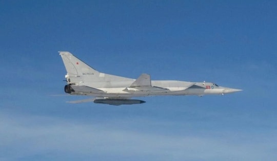 'Sát thủ' ném bom Tu-22M3 Nga bị Không quân Thụy Điển chặn trên biển Baltic