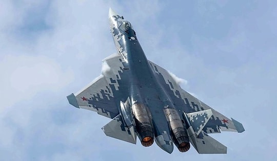 Tiêm kích Su-57 vẫn cơ động hàng đầu thế giới cả khi mang tên lửa hạng nặng