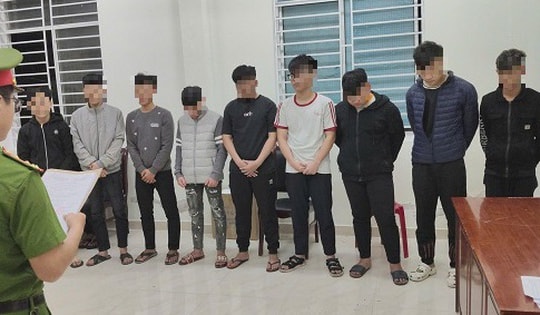 Từ mâu thuẫn trên mạng xã hội, 9 thanh thiếu niên bị tạm giam