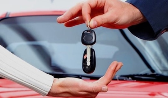 Thủ tục sang tên xe ô tô cũ: Có phức tạp như lời đồn?