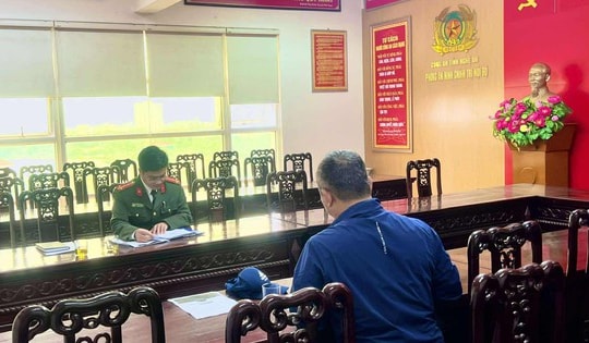 Đăng tin sai về lũ lụt Đắk Lắk, một Facebooker ở Nghệ An bị phạt