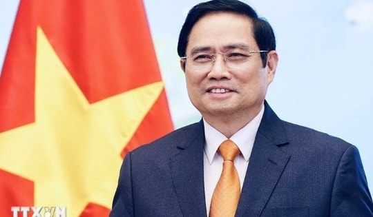 Thủ tướng lên đường tới Lào để đồng chủ trì Kỳ họp lần thứ 48 Uỷ ban liên Chính phủ Việt Nam-Lào