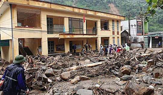 9 địa phương được yêu cầu trình ngay mẫu nhà chống lũ mới