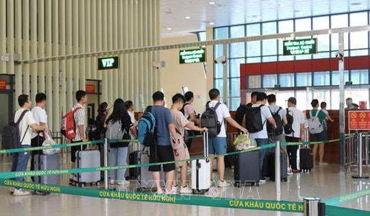 Bổ sung 41 cửa khẩu quốc tế cho phép người nước ngoài xuất, nhập cảnh bằng thị thực điện tử