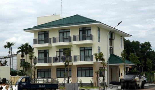 Đối tượng thuê nhà ở công vụ tại địa phương thuộc diện sắp xếp đơn vị hành chính