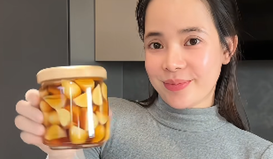'Cơn sốt' tỏi và đinh hương ngâm mật ong: Có công dụng chống ốm như lời đồn?