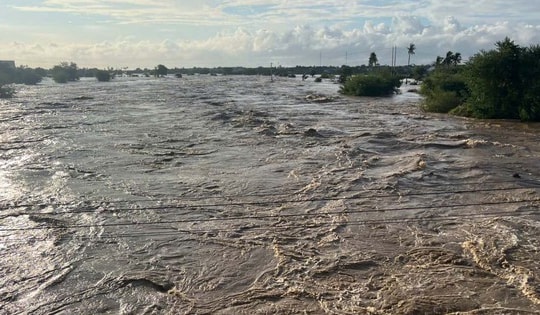 Nhiều hồ chứa nước ở Lâm Đồng xả tràn đề phòng mưa lớn