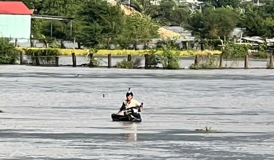 Hồ Lòng Sông xả lũ, hơn 1.000 căn nhà ở Lâm Đồng bị ngập sâu