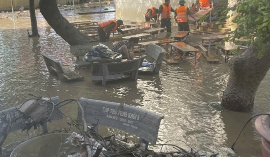 Giảm lưu lượng xả lũ, vùng hạ lưu ở Lâm Đồng bắt đầu tập trung khắc phục ngập lụt