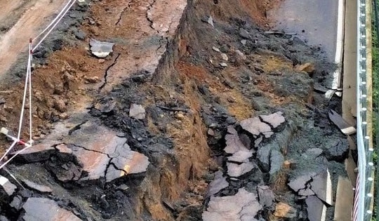 Khánh Hòa công bố tình huống khẩn cấp về thiên tai để khắc phục hư hỏng tại nhiều tuyến đường