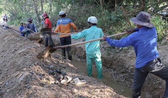 Khánh Hoà khẩn trương tu sửa công trình thủy lợi, tái thiết cuộc sống sau lũ