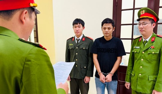 Bắt tài xế ô tô gây tai nạn làm 2 người tử vong ở Huế