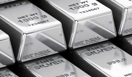 Giá bạc thế giới lập kỷ lục