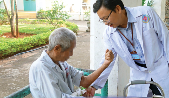 TPHCM khẩn trương hỗ trợ tiền ăn cho bệnh nhân phong, HIV, tâm thần