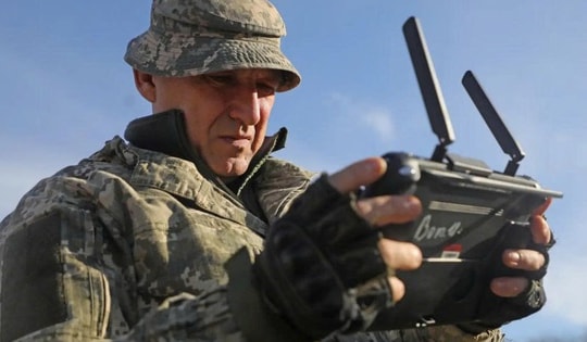 Robot mặt đất Ukraine xuất hiện dày đặc nhưng vẫn bị UAV áp đảo trên chiến trường