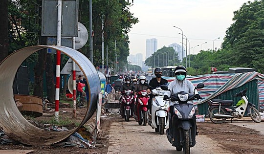 Hà Nội phân luồng giao thông tại Xuân Thủy và Đại lộ Thăng Long, người dân di chuyển thế nào?
