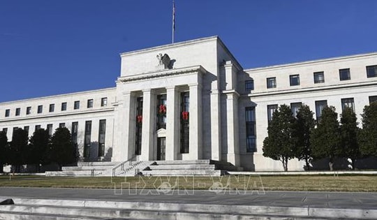 Fed cắt giảm lãi suất lần thứ 3 liên tiếp
