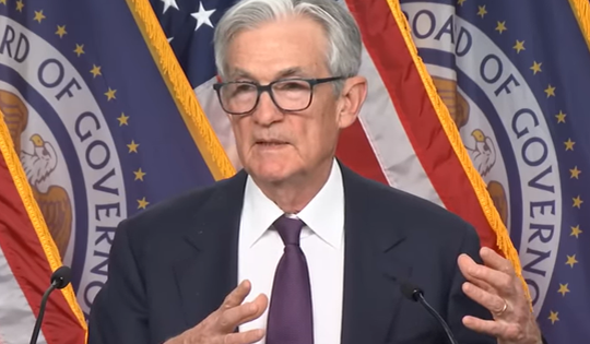 Giá vàng tăng bất chấp Fed hạ lãi suất