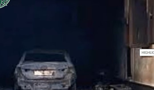 Xôn xao nghi án người đàn ông phóng hỏa đốt ôtô rồi tự thiêu tại nhà riêng ở Thanh Hóa