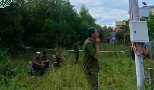 Người đàn ông tử vong trên ghế với nhiều vết chém gây rúng động, công an vào cuộc khẩn