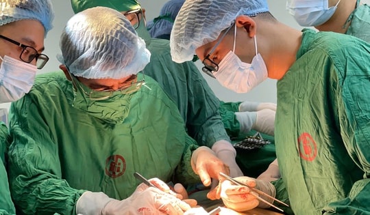 Cứu sống nam thanh niên bị chấn thương tim tại bệnh viện Việt Nam - Thụy Điển Uông Bí