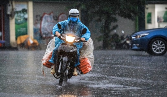 Chuyên gia lưu ý người già và trẻ nhỏ bảo vệ sức khỏe khi không khí lạnh bao phủ ở miền Bắc