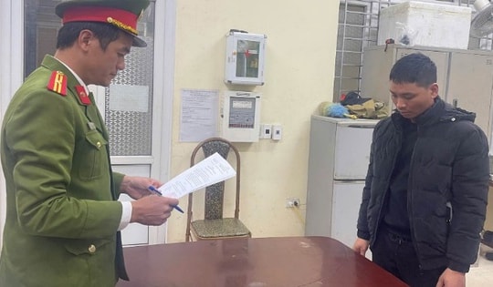 Đi ăn cỗ cưới, gã thanh niên trộm tiền phong bì mừng của chủ nhà