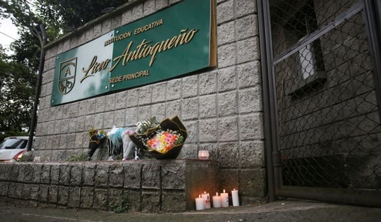 Xe buýt chở học sinh ở Colombia lao xuống vực khiến ít nhất 37 người thương vong