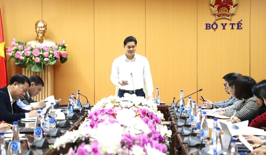 Quyết liệt hoàn thiện, chuẩn hóa, công khai đầy đủ các quy định thủ tục hành chính lĩnh vực y tế
