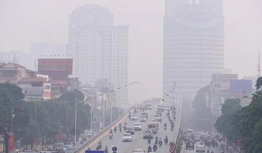 Sương mù xuất hiện bao phủ TP.HCM có bất thường?