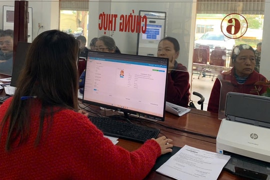 Chuyển đổi số ở Nghệ An: Chính quyền số phục vụ dân