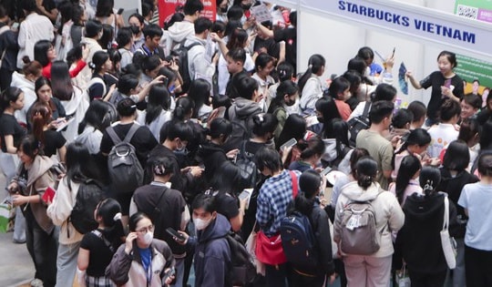 Sinh viên TP Hồ Chí Minh nghỉ Tết Nguyên đán 2026 từ 3 đến 4 tuần