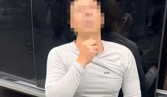 Vụ xe ô tô Santafe lật nghiêng tại Ngã Tư Sở: Tài xế dương tính với ma túy