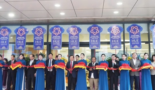 Không ngừng phát triển, đáp ứng ngày càng tốt hơn công tác chăm sóc sức khỏe nhân dân