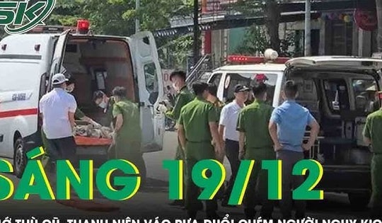 Sáng 19/12: Cay cú vì từng bị dọa đánh, thanh niên vác rựa đuổi chém người nguy kịch ở Gia Lai