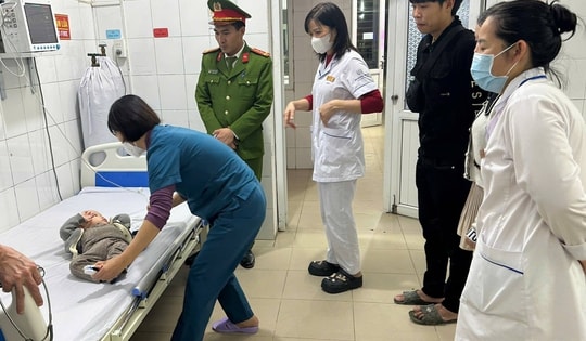 Bé trai 1 tuổi bị hóc dị vật tại chương trình xiếc