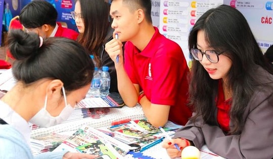 Mùa tuyển sinh 2026–2027, trường nào đã công bố phương án?