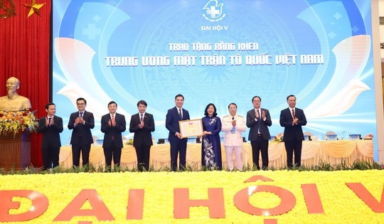 Thầy thuốc trẻ phải là lực lượng nòng cốt trong sự dịch chuyển từ chữa bệnh sang phòng bệnh