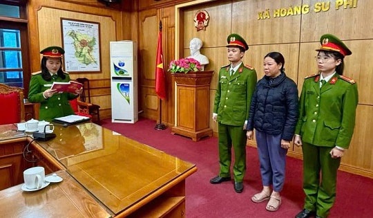 Buông lỏng quản lý, Phó Giám đốc Trung tâm Hành chính công xã Hoàng Su Phì bị khởi tố