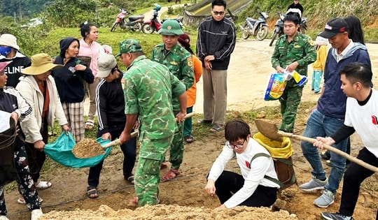 Đà Nẵng: Thêm điểm tựa an toàn cho người dân vùng sạt lở xã Hùng Sơn