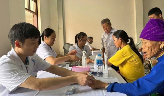 Những ai được BHYT chi trả 100% chi phí khám chữa bệnh từ 2026?