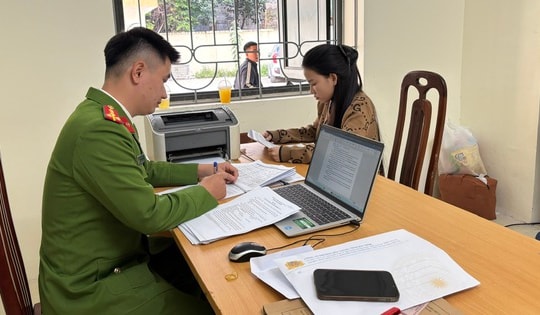 Em gái và anh trai cùng bị bắt vì lừa đảo