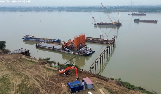 Hiện trạng cầu hơn 11.800 tỷ đồng, kết nối Hà Nội với Hưng Yên sau 4 tháng thi công