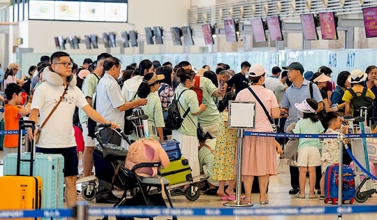 Delay chuyến bay - ‘điểm trừ" lớn của hàng không năm 2025