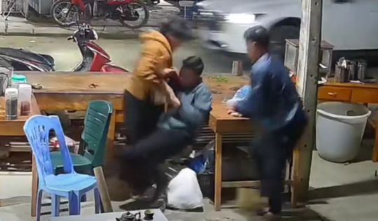 Thông tin mới nhất về nghi án vợ đâm chồng tử vong ở Lào Cai