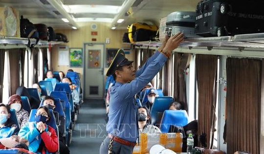 Ngành đường sắt và hàng không tăng chuyến trong 4 ngày nghỉ Tết Dương lịch