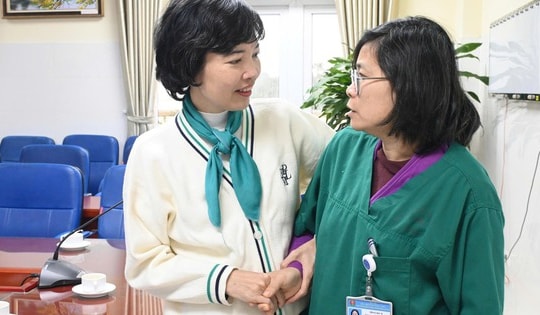 Cận Tết, bệnh nhân ghép phổi song song đầu tiên xuất viện, trở về cuộc sống bình thường